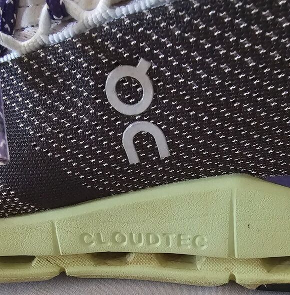 On Cloud Cloudnova Rock Meadow Men’s 8.5 Running Shoes Gray Green Sneakers main image 10